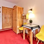 Karolina - Wyciag Narciarski Na Posesji Homestay szállás *