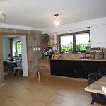 Karolina - Wyciag Narciarski Na Posesji Homestay szállás *